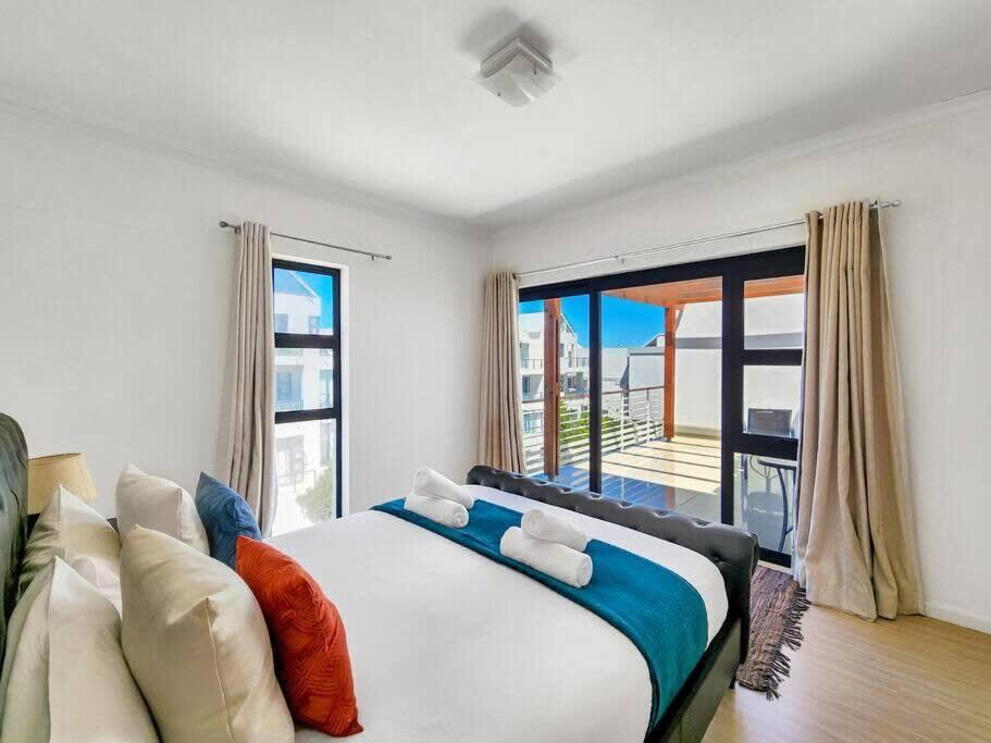 Family Fun-Sea,Sand,Surf Convenience-Pool, Balcony Le Cap Extérieur photo